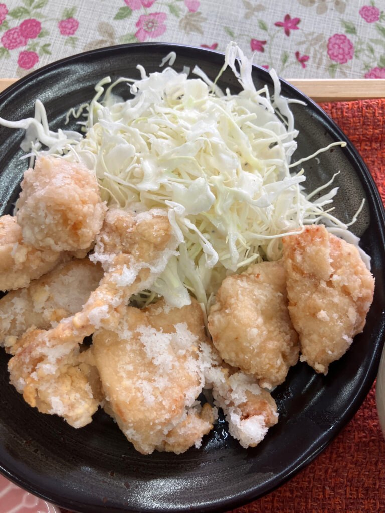 ふわふわの鳥唐揚げ、揚げたてサクッ