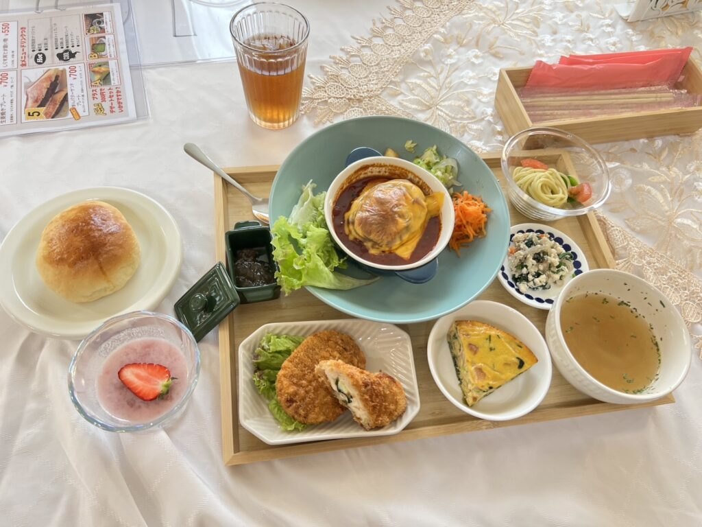 オトナ様ランチ、今回からリニューアル＆ボリュームアップしました