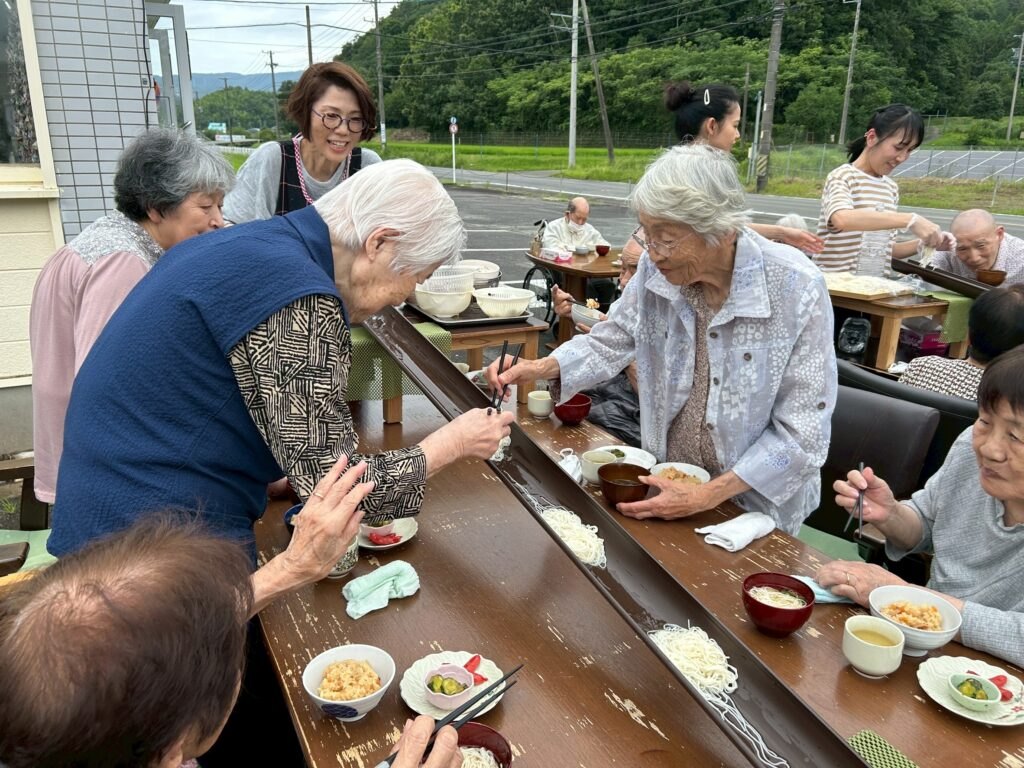 そうめんの流れがスローリーです